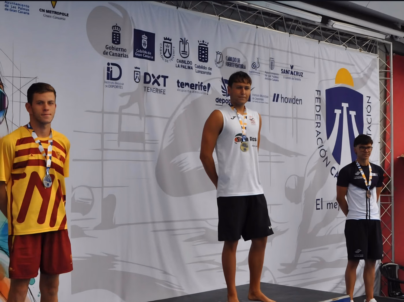 Fotografía 4 de Espectacular actuación del C.D. Nadamás Santa Rosa en el Campeonato Regional de Canarias Junior y Absoluto de Verano 2026