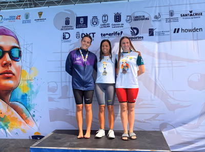 Imagen 5 de Espectacular actuación del C.D. Nadamás Santa Rosa en el Campeonato Regional de Canarias Junior y Absoluto de Verano 2026